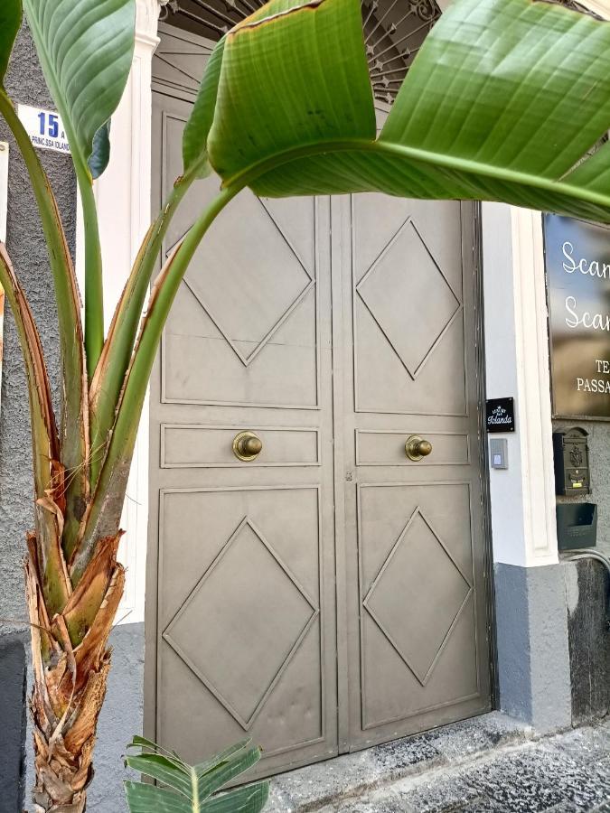 Luxury B&B Iolanda Catania Bagian luar foto